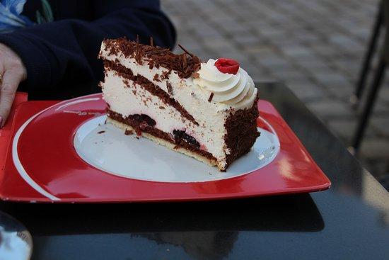 Emil Reimann Cafe